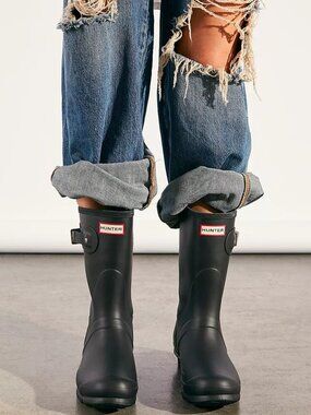 Hunter Original W23700 Gloss Short Rainboots Black Buckle Detail Women's Size 5